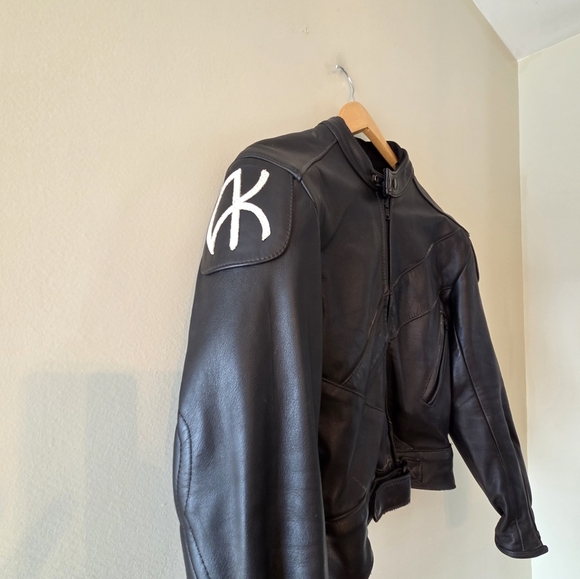 Akoury Cuirs Moto Leather Biker Women's Cropped Jacket Black Size   Medium - Picture 10 of 14